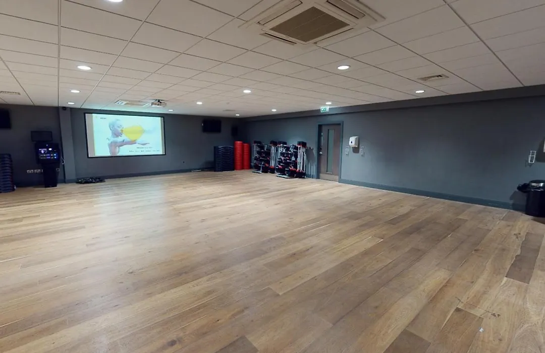 Village Hotel Glasgow-1